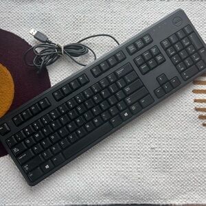 Dell QuietKey KB212-B Wired Keyboardi, Black